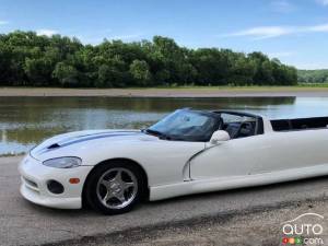 This Dodge Viper Limousine – Yes, Limousine – Can Seat 12